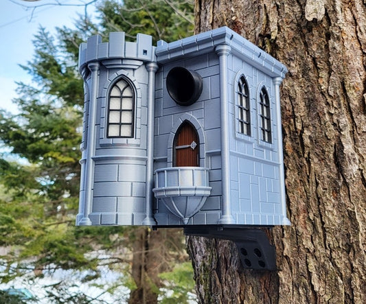 Castle Birdhouse | 22 x 21 x 21 cm Whimsical Garden Décor Gift
