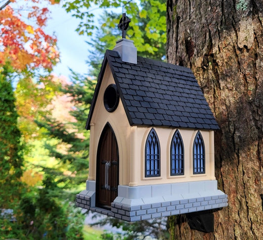 Gothic Chapel Birdhouse | 14 x 18 x 22 cm Whimsical Garden Décor Gift
