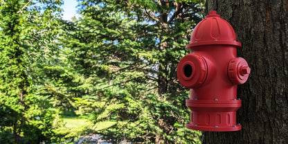 Fire Hydrant Birdhouse | 24×27×40cm Novelty Garden Décor Gift