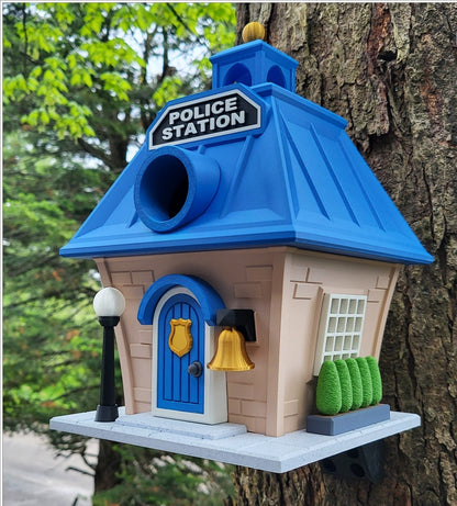 Police Station Birdhouse | 15×15×21cm Novelty Garden Décor Gift