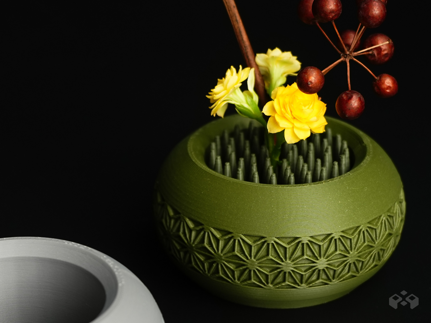 Mini Kenzan Flower Frog – Ikebana Desktop Vase