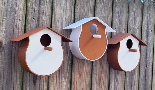 Classic Wall-Mount Birdhouse with 45mm Entry | Outdoor Nest Box