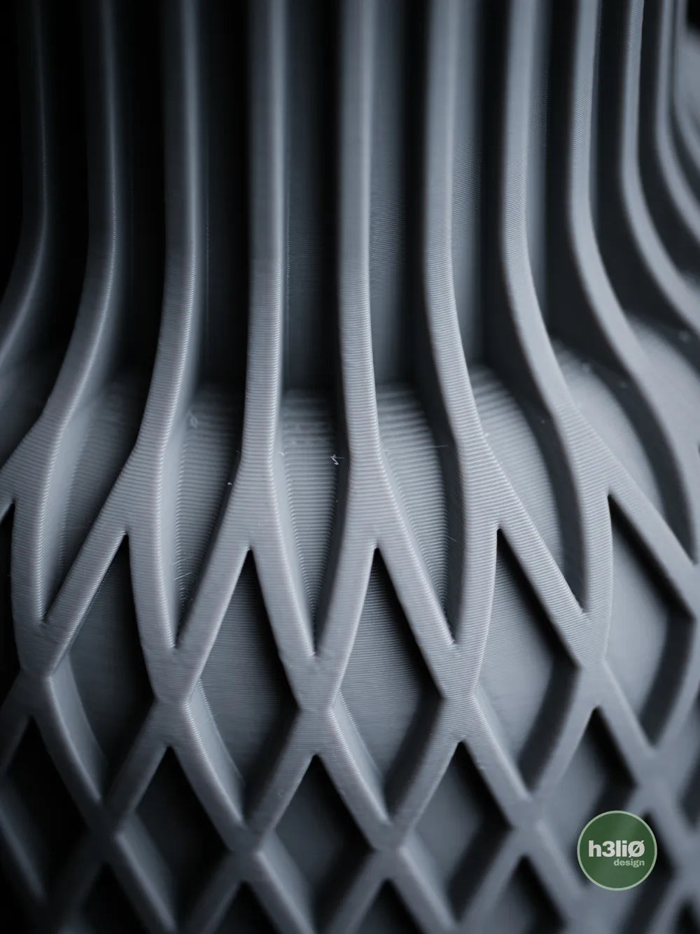 Juno Minimalist Decorative Vase — Sculpted Lattice Design, 250mm & 175mm