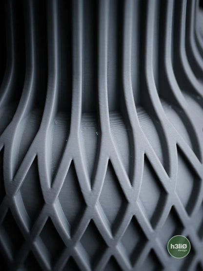 Juno Minimalist Decorative Vase — Sculpted Lattice Design, 250mm & 175mm