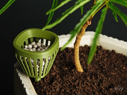 Internal Fertilizer Basket with Lid - Essential Planter Add-On for Indoor & Outdoor Plants