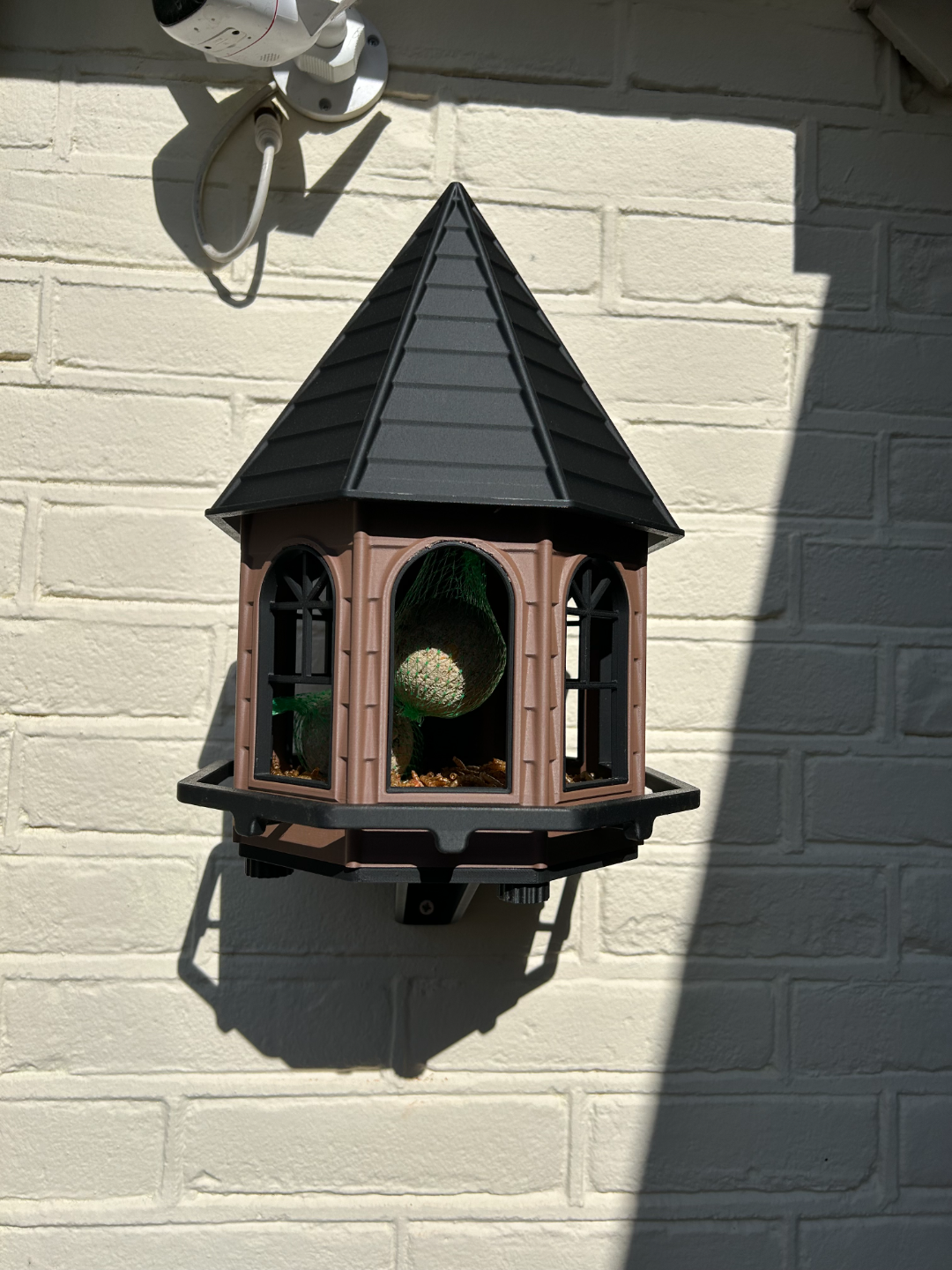 Classic Octagonal Bird Feeder House – Weatherproof PETG with Wall Mount Bracket – Made in Australia