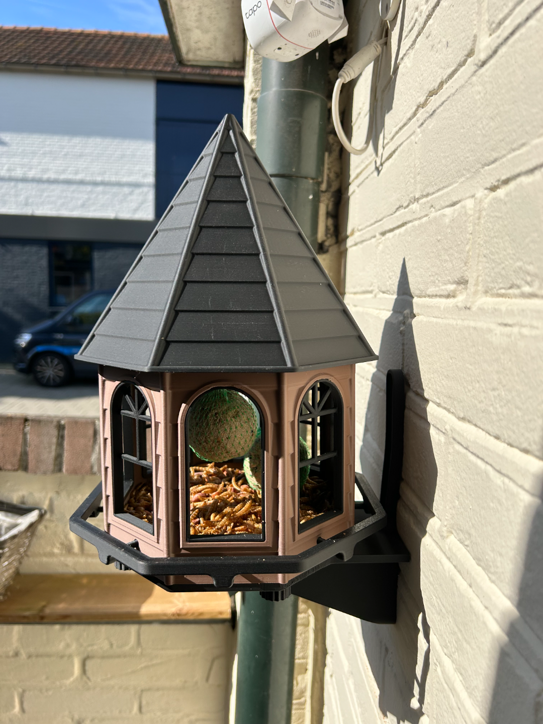 Classic Octagonal Bird Feeder House – Weatherproof PETG with Wall Mount Bracket – Made in Australia