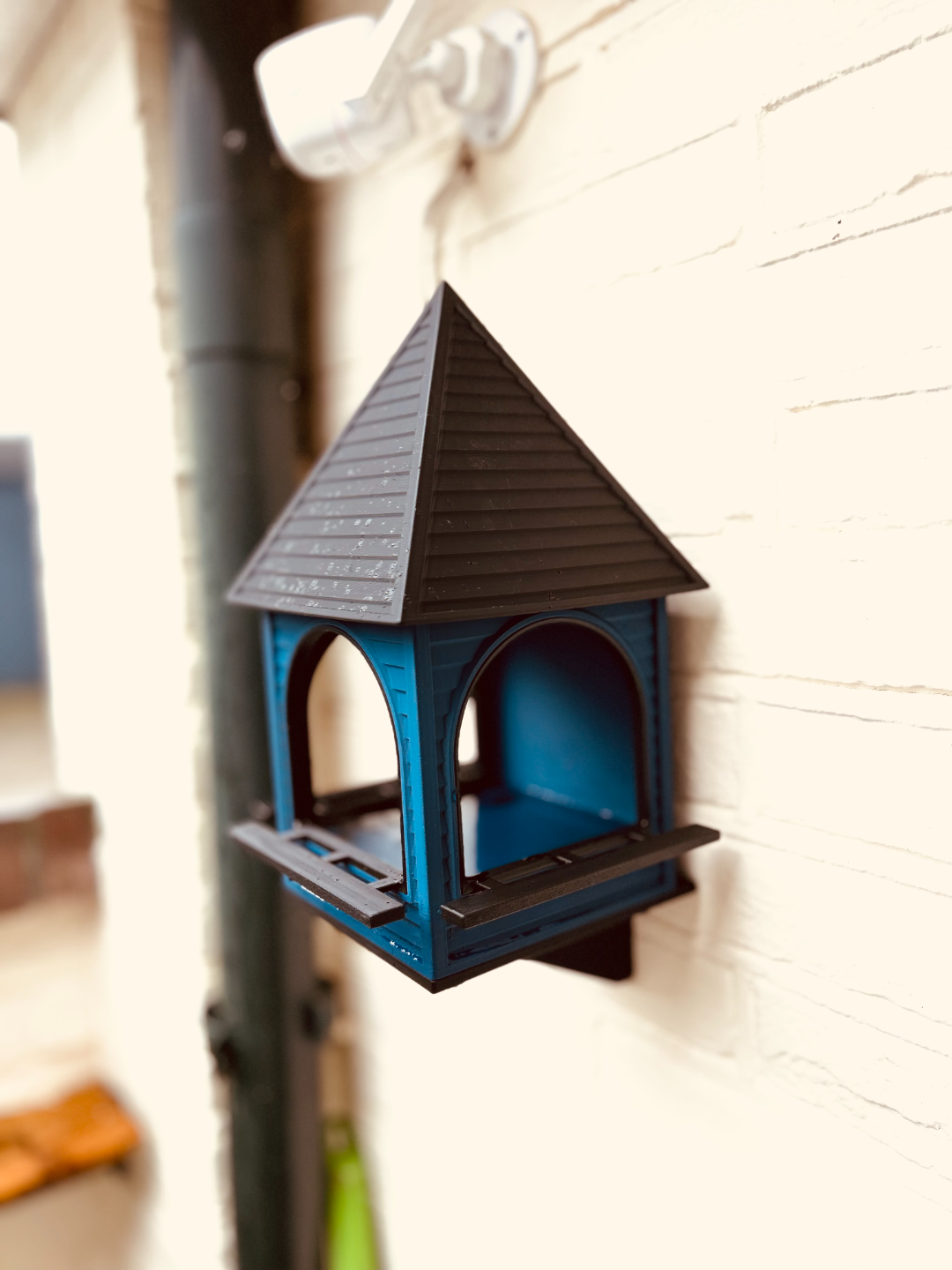Classic Square Bird Bath & Water Bowl – Weatherproof PETG (Approx. 10" x 10" x 13") – Australian Made