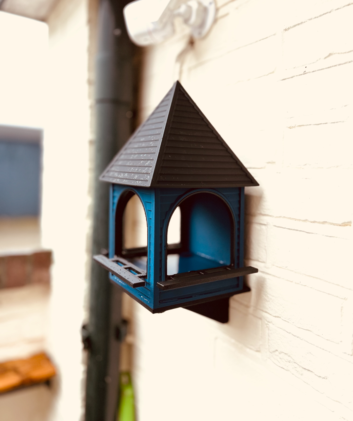 Classic Square Bird Bath & Water Bowl – Weatherproof PETG (Approx. 10" x 10" x 13") – Australian Made