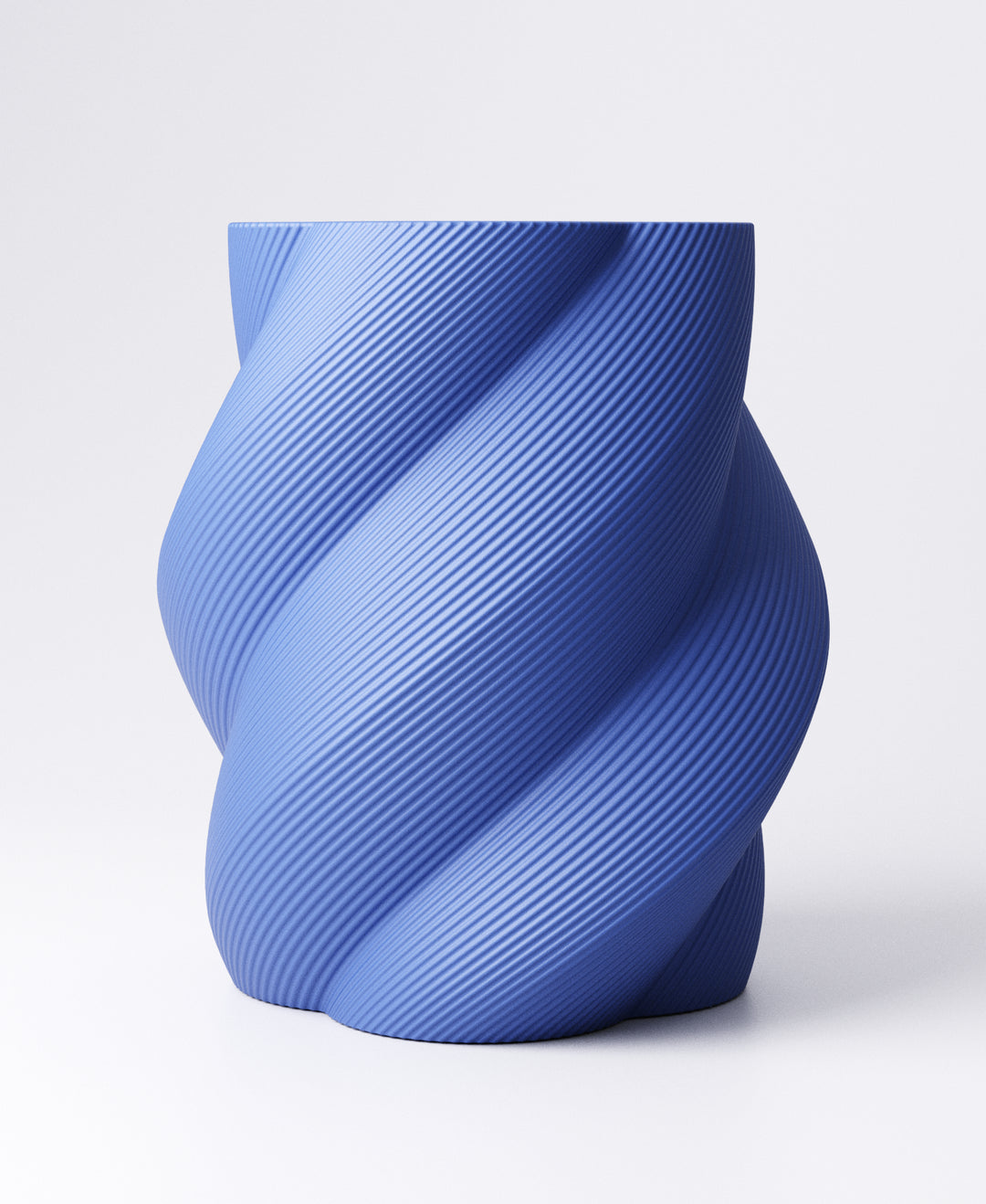 Twist Vase – Sculptural Helix Design | 15×15×18 cm