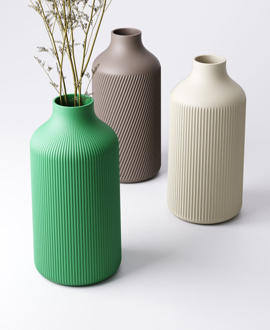Bottle Vase – Diagonal Rib | 10×10×20 cm