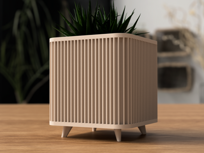 Shikaku Square Planter with Legs - Modern Japanese-Inspired Pot
