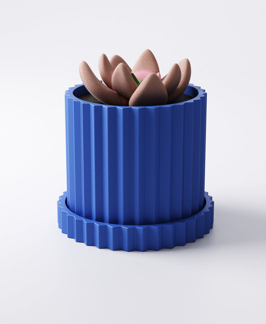 Pleated Planter with Drip Tray