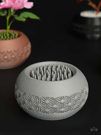 Mini Kenzan Flower Frog – Ikebana Desktop Vase