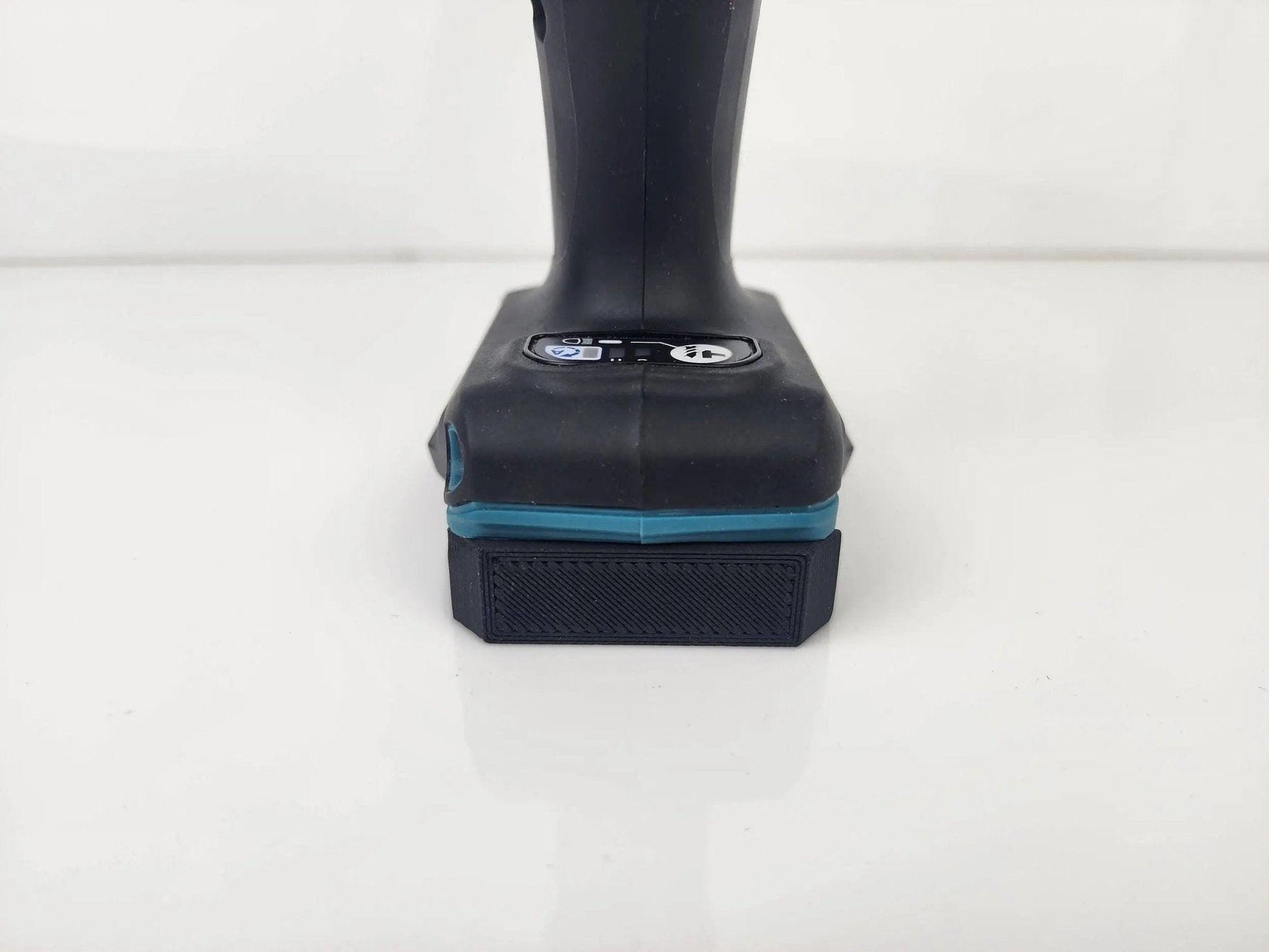 Makita M12 Single Tool Holder - Wall-Mountable Organizer for Power Tools & Durable Storage Solution