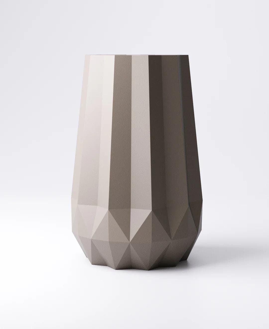 Geometric Vase - Faceted Design | 13×13×20 cm