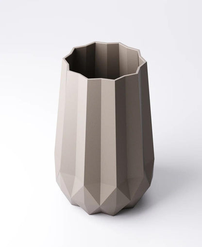 Geometric Vase - Faceted Design | 13×13×20 cm