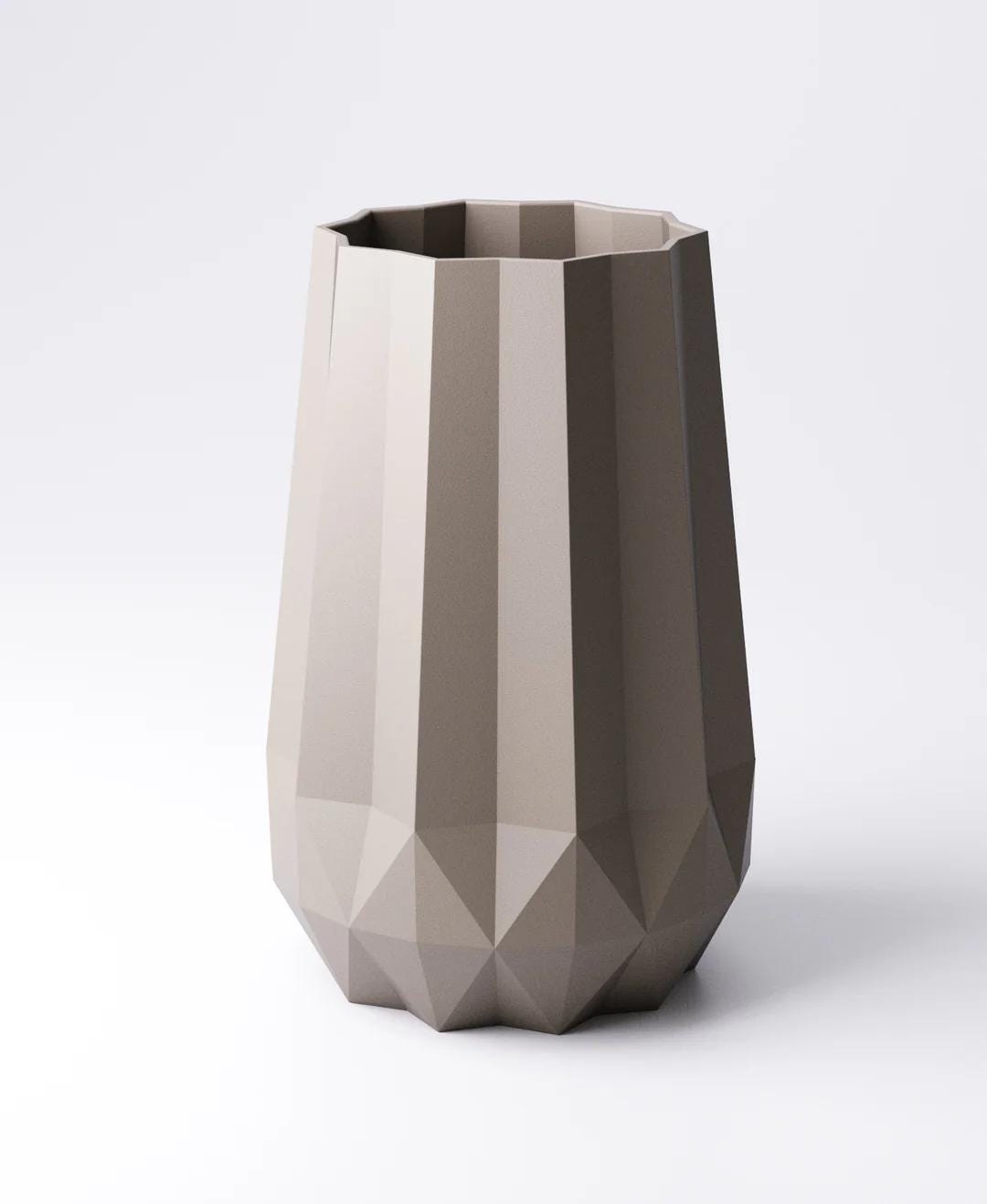 Geometric Vase - Faceted Design | 13×13×20 cm
