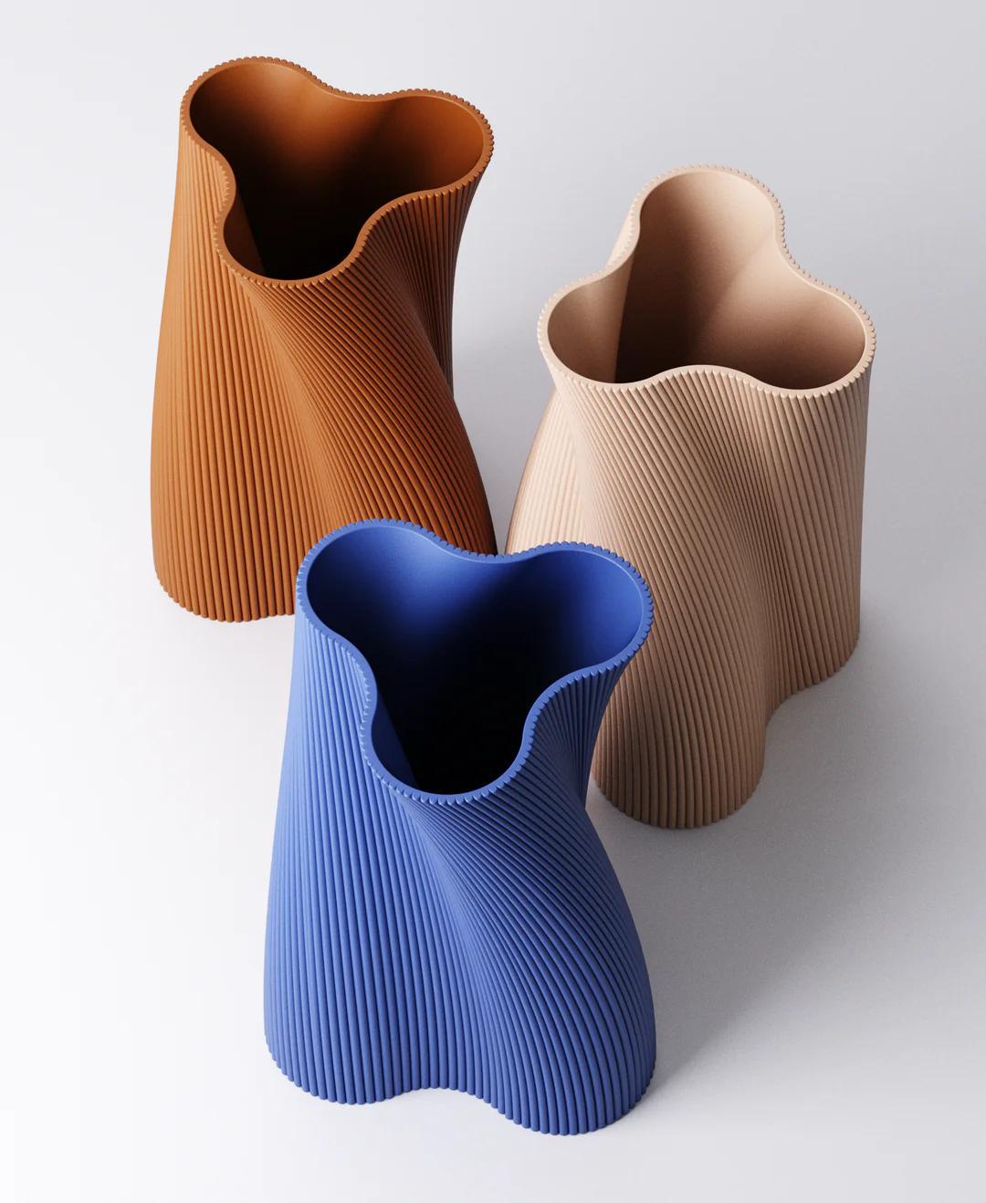 Ripple Vase - Gentle Wave Design | 12×12×14 cm