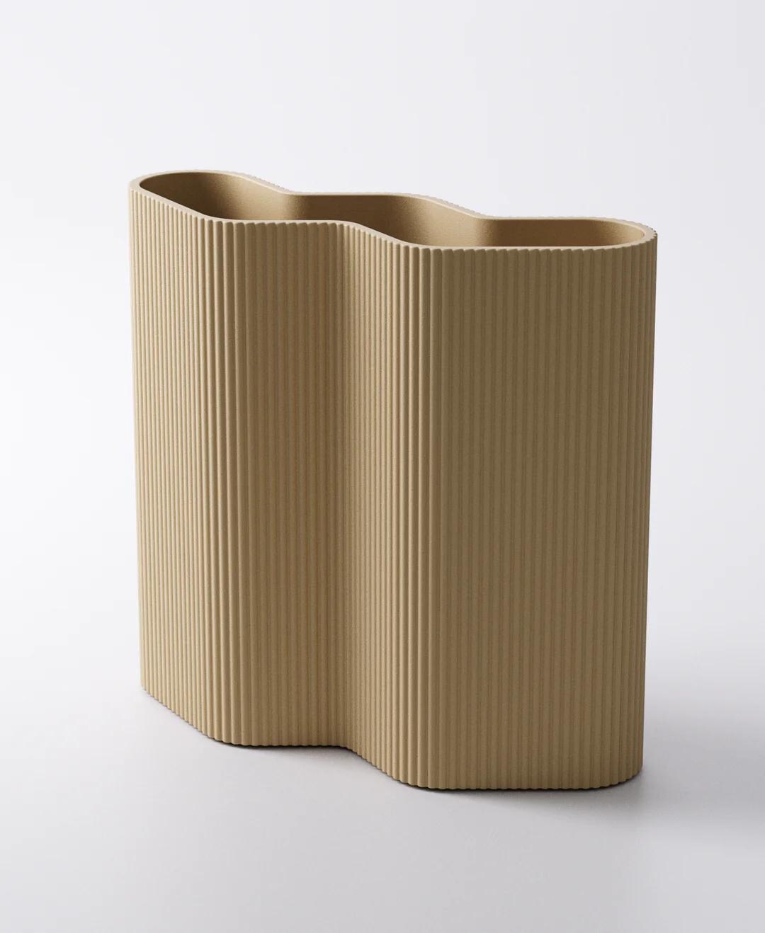 Zigzag Vase - Horizontal Ribbed Texture | 16×5.5×15 cm | Dried Flowers
