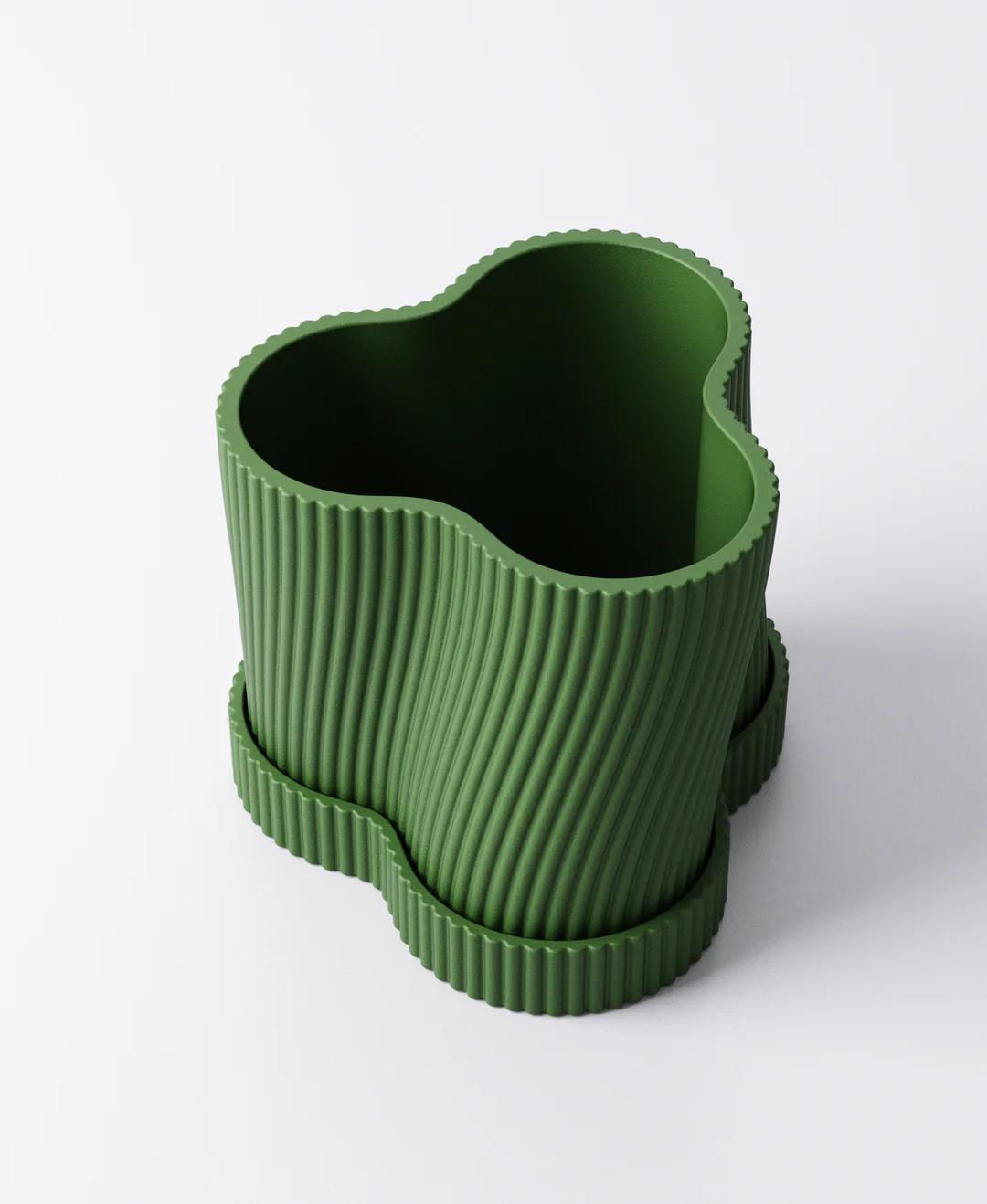 Ripple Planter with Drip Tray | 8 × 9 × 7 cm