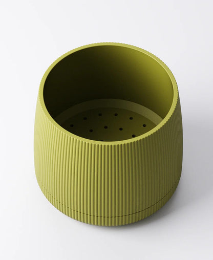 Ridged Planter with Drip Tray - Set of 3 in different sizes