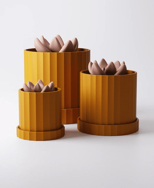 Ripple Planter with Drip Tray - Medium Indoor Plant Pot | Sculptural Everyday Accent