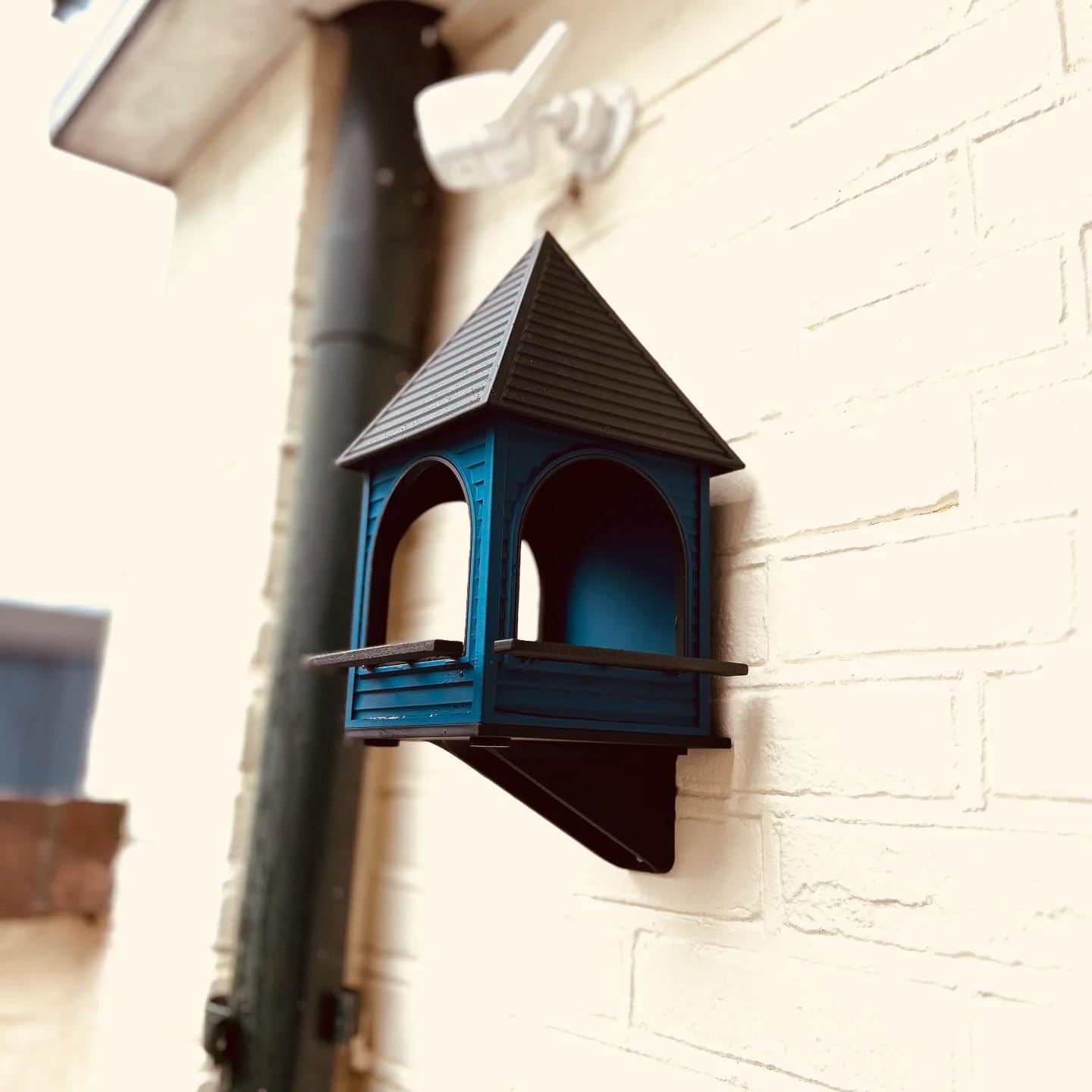 Classic Square Bird Bath & Water Bowl - Weatherproof PETG (Approx. 10" x 10" x 13") - Australian Made