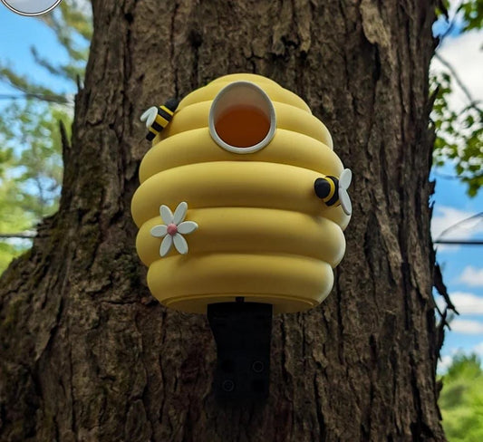 Beehive Birdhouse | 16x16x18cm Whimsical Garden Décor Gift