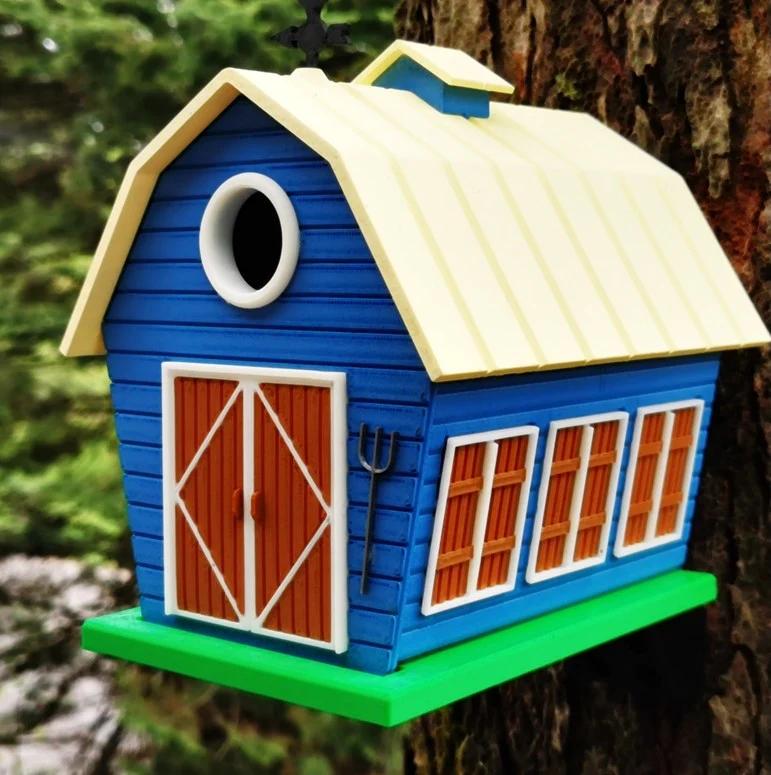 Rustic Barn Birdhouse | Whimsical Garden Decor Gift (13 x 16 x 16 cm)