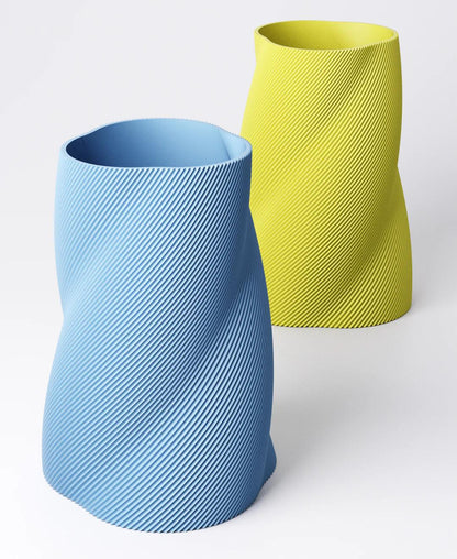 Spiral Vase - Slow Spiral Design | 13×13×18 cm