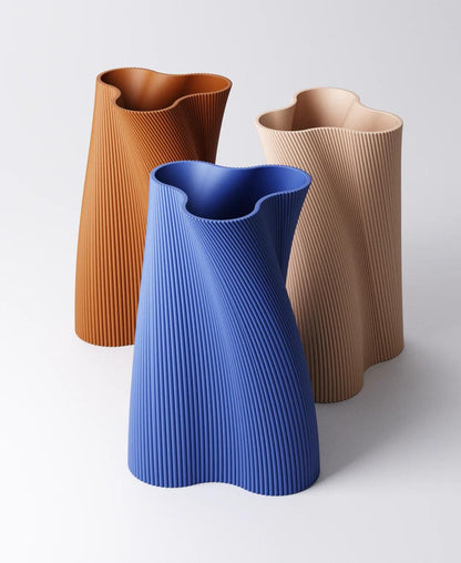 Ripple Vase - Gentle Wave Design | 12×12×14 cm