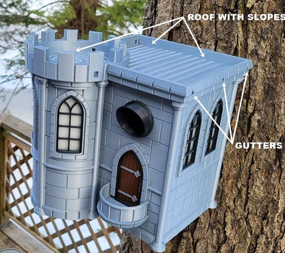 Castle Birdhouse | Whimsical Garden Decor (22 x 21 x 21 cm)