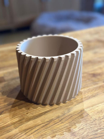 Helix Ridge Planter - Spiral Ridge Sculptural Indoor Planter