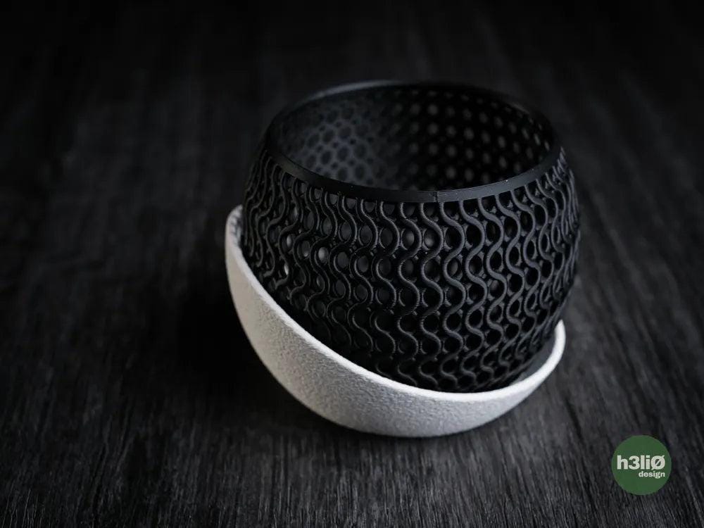 Echo Orchid Planter — Elevated Airflow Pot with Wrap-Around Plate