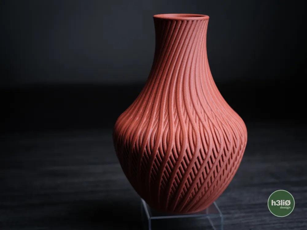 Quell Ribbed Decorative Vase | Modern Sculptural Vessel