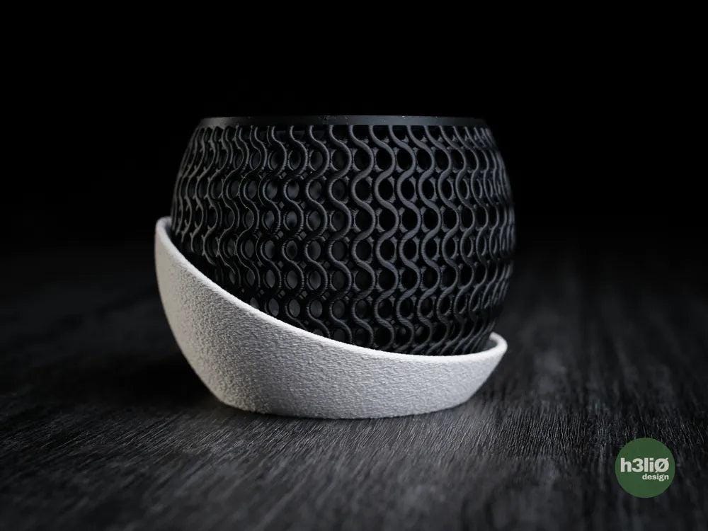 Echo Orchid Planter — Elevated Airflow Pot with Wrap-Around Plate