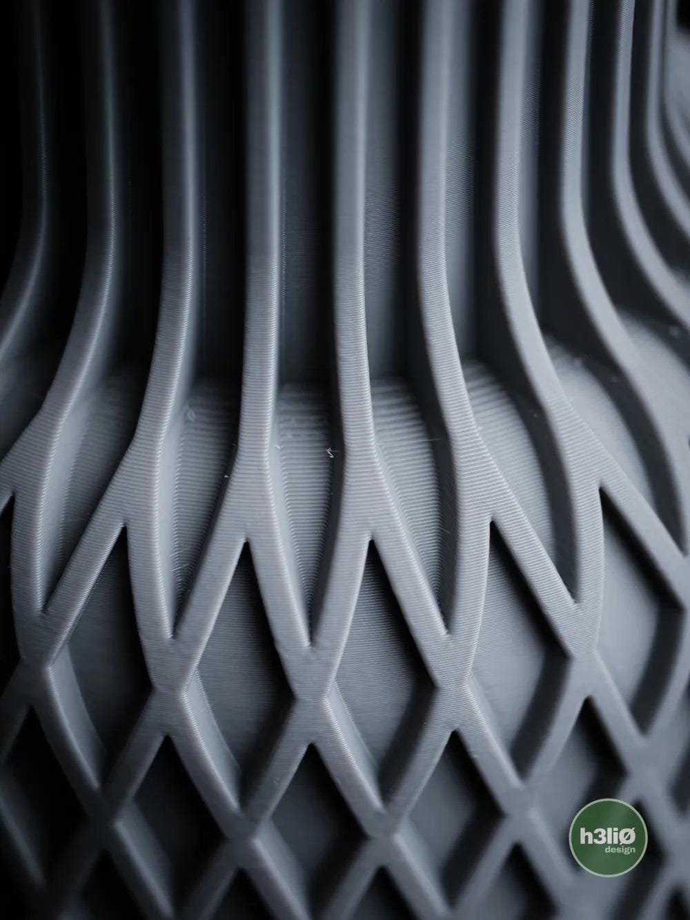 Juno Minimalist Decorative Vase — Sculpted Lattice Design, 250mm & 175mm
