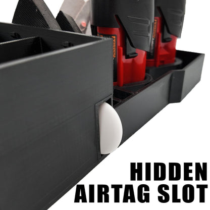 https://cdn.shopify.com/s/files/1/0682/8821/7240/files/airtag_c18e5cfe-6f9f-4b62-8e8f-a800343d53ee.jpg?v=1747329840