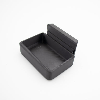 https://cdn.shopify.com/s/files/1/0682/8821/7240/files/white1_4dd0202e-9a79-4698-adba-2f3f12107eda.jpg?v=1732780047