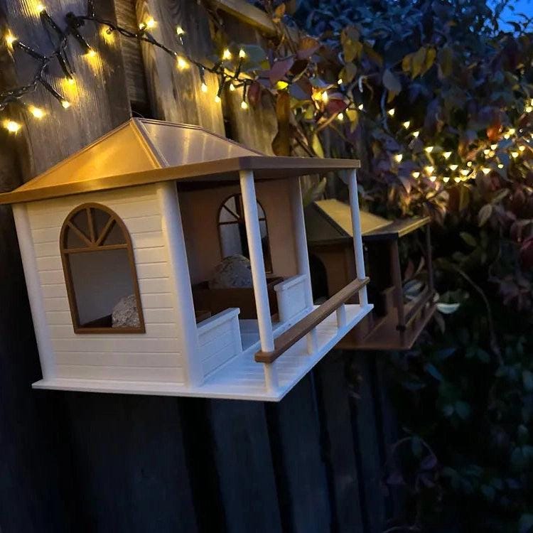 Classic Barn-Style Bird Feeder with Removable Roof | Outdoor Garden