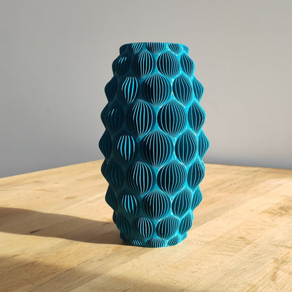 Modern Decor – Sculptural Home Accent | Wavy, curvy & fluffy