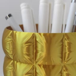 Twisted Vase – Sculptural Modern Vase | Pen holder