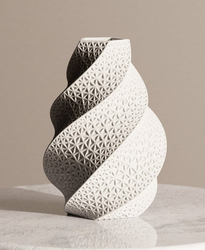 Twisted Vase – Sculptural Modern Vase – Twisted