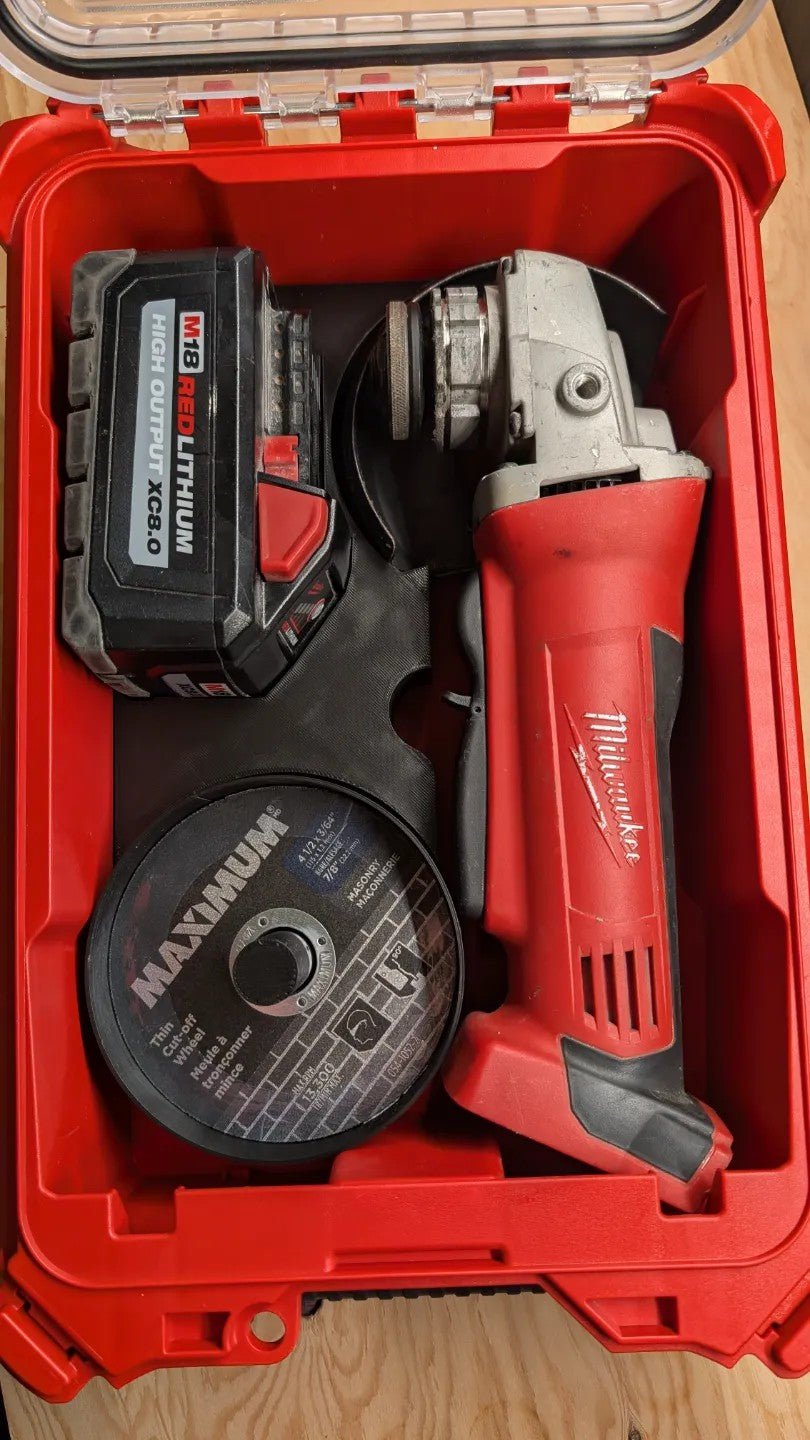 Packout Insert for M18 4.5" Grinder – Tool Box Organizer Accessory featuring the Milwaukee M18 4.5" Grinder, battery, and cutting disc neatly stored within the Milwaukee Packout Box.